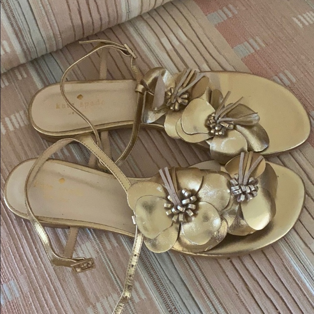 Kate spade size 7 1/2 B sandals